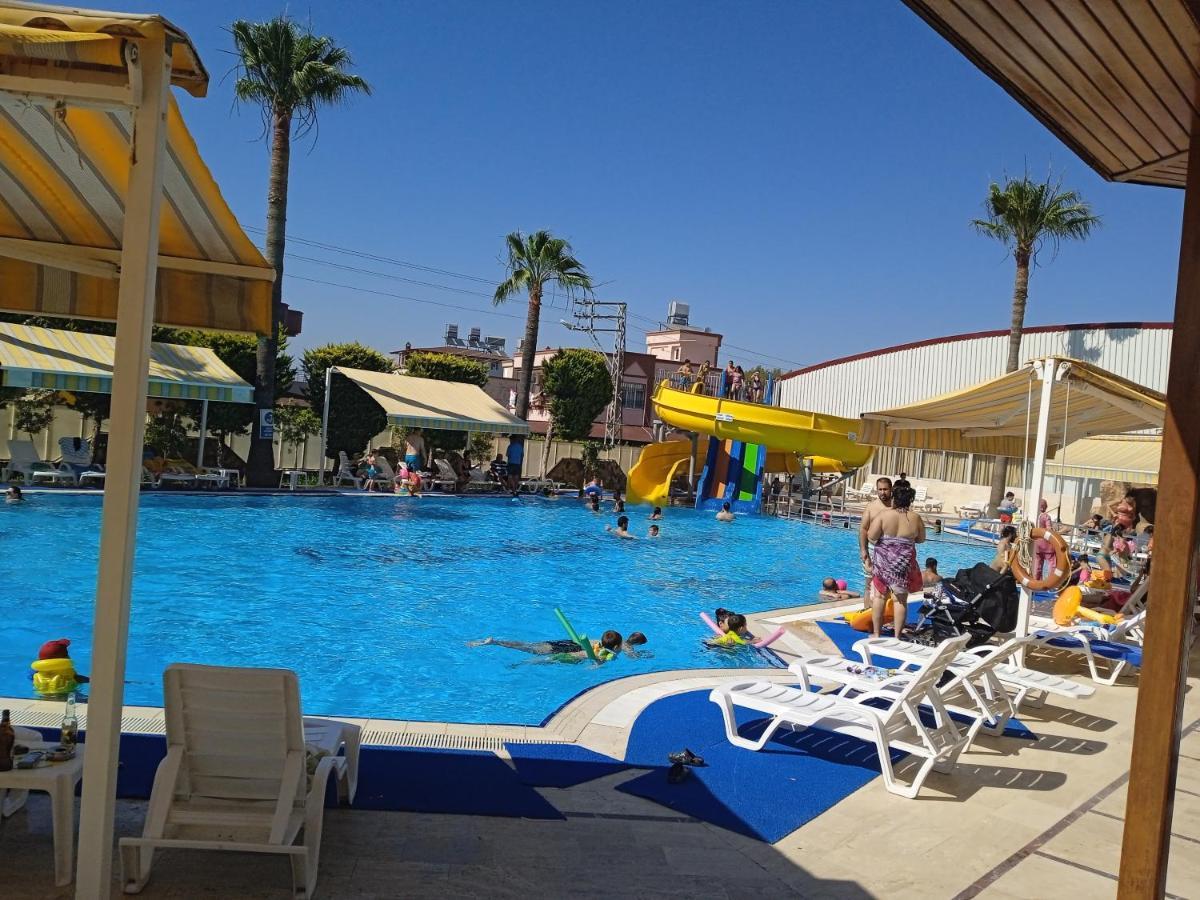 Gumus Hotel Arsuz Exterior foto